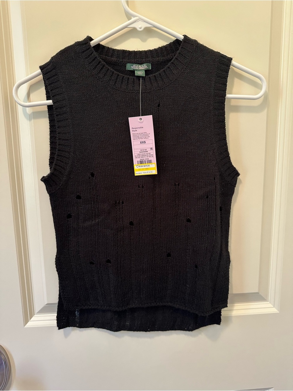 NWT sweater tank distressed